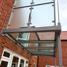 Full Walk-On Glass Floor Balcony, Frameless Balustrade & Privacy Screen, Whissendine, Rutland